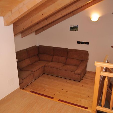 Roe Apartment Panchia Bagian luar foto