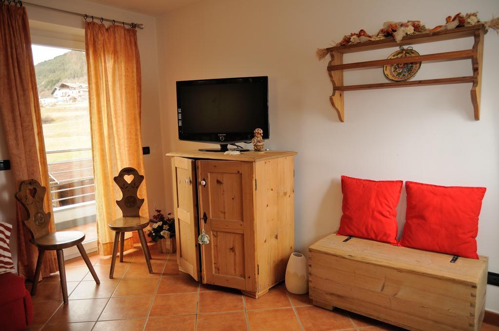 Roe Apartment Panchia Bagian luar foto