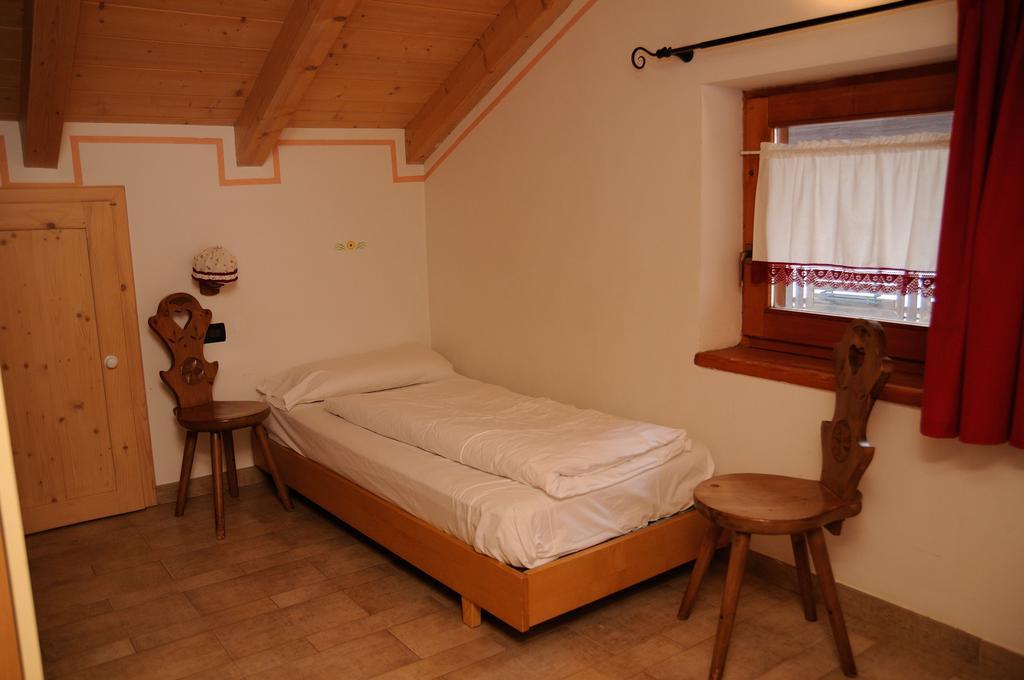 Roe Apartment Panchia Bagian luar foto